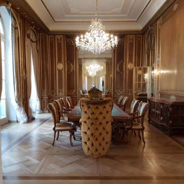 Hotel & Luxury Store